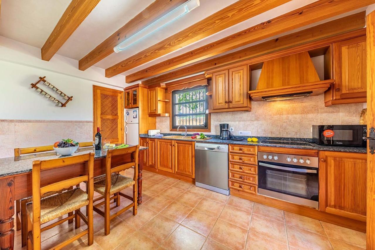 Villa Prital By Sealand Villas Pollença Eksteriør billede